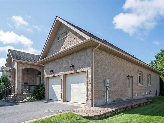 2nd image of 6802 Riverview Dr