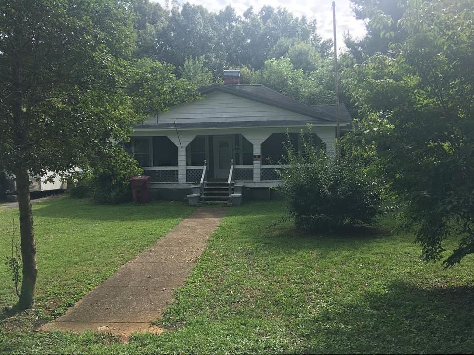 1st image of 935 Pine Grove Ave