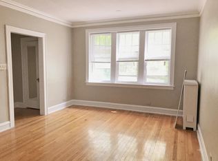 803 Case St APT 1W, Evanston, IL 60202