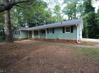 36 Chestnut Dr, Newnan, GA 30263