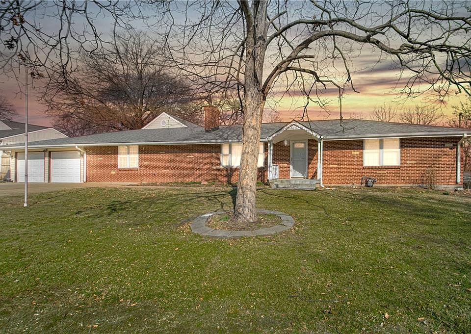1st image of 5148 Sloan Ave