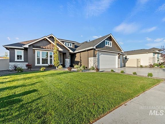3rd image of 857 W Tall Prairie Dr