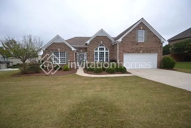 3961 Triton Ives Dr Auburn, GA 30011 — Photo 1