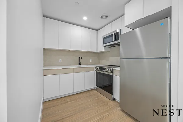 Rented by Arche Nest LLC | media 15