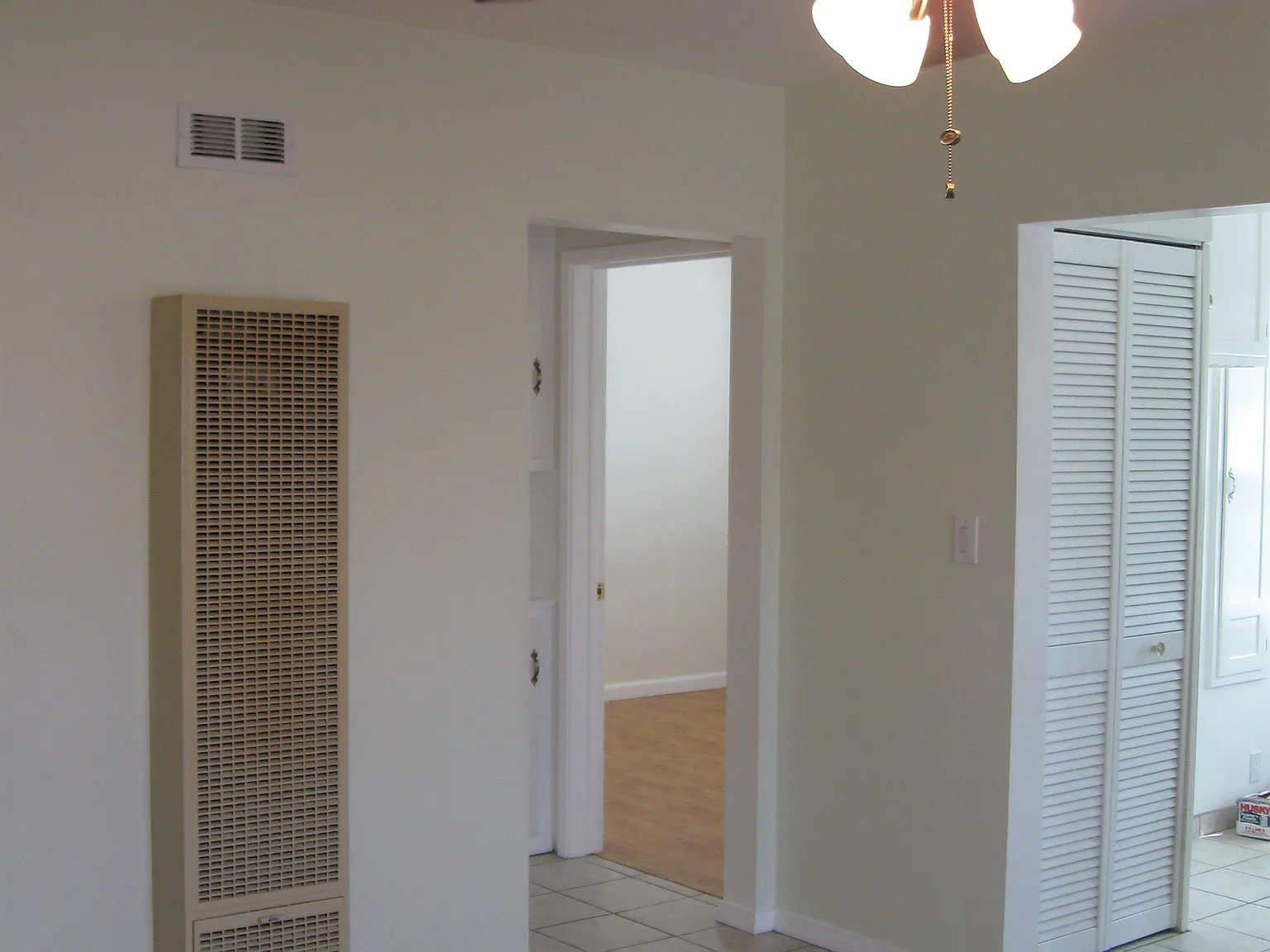 5592 Kinston Ave — Photo 2