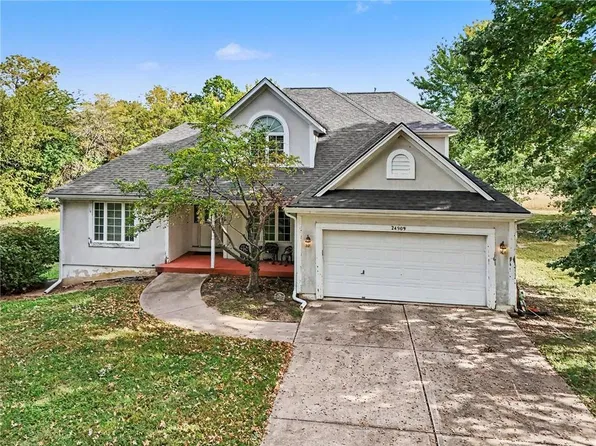 24909 E Blue Mills Rd, Independence, MO 64058