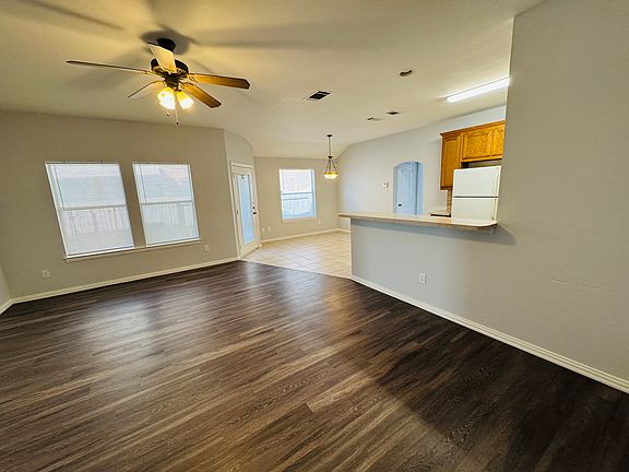 5th image of 5632 Blackmon Ct