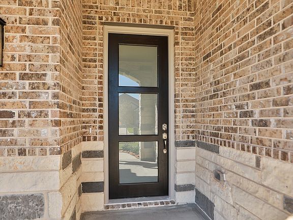 3rd image of 6123 Waterman Lake Ln