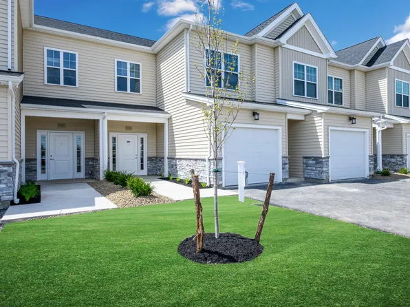 Edgewater East Apartments