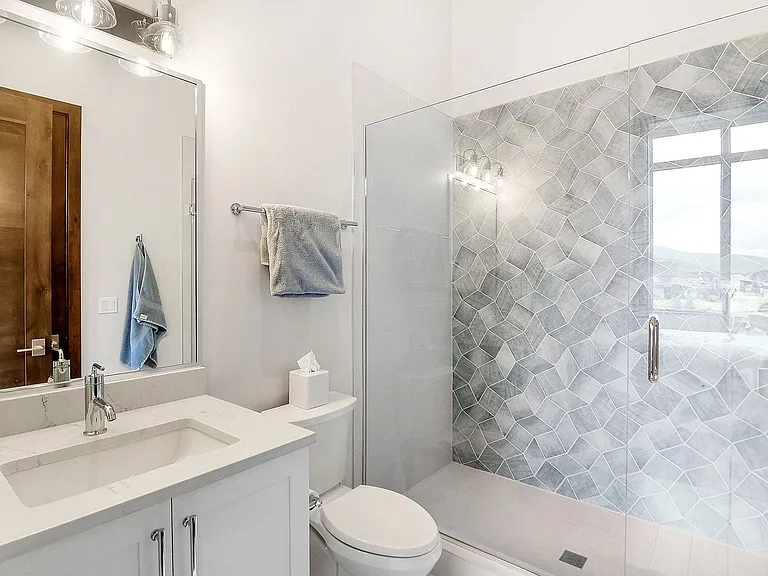 140 Monitor Dr — Photo 58