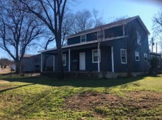 2800 Burchill Rd, Fort Worth, TX 76105