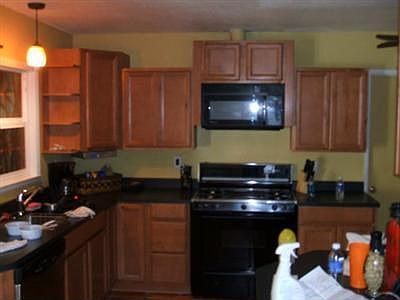 4th image of 4134 Gothberg Ave