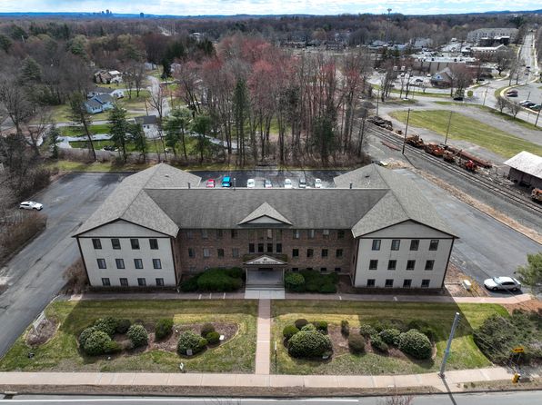 45 Wintonbury Ave SUITE 304