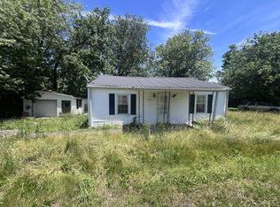 560 Community Center Dr, Hustonville, KY 40437