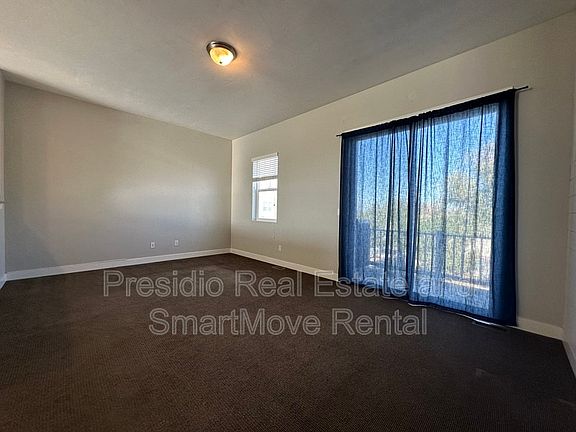 5th image of 1011 W Painted Horse Ln #1