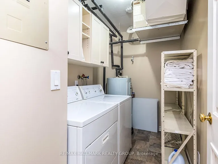 470 Laurier Ave W #902 — Photo 28
