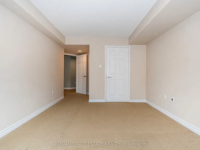 109 Front St E #515 — Photo 40