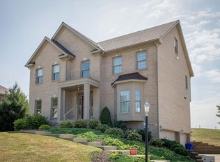 118 Saddle Ridge Dr, Oakdale, PA 15071