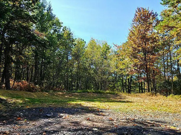 1052 Clover Rd photo 1