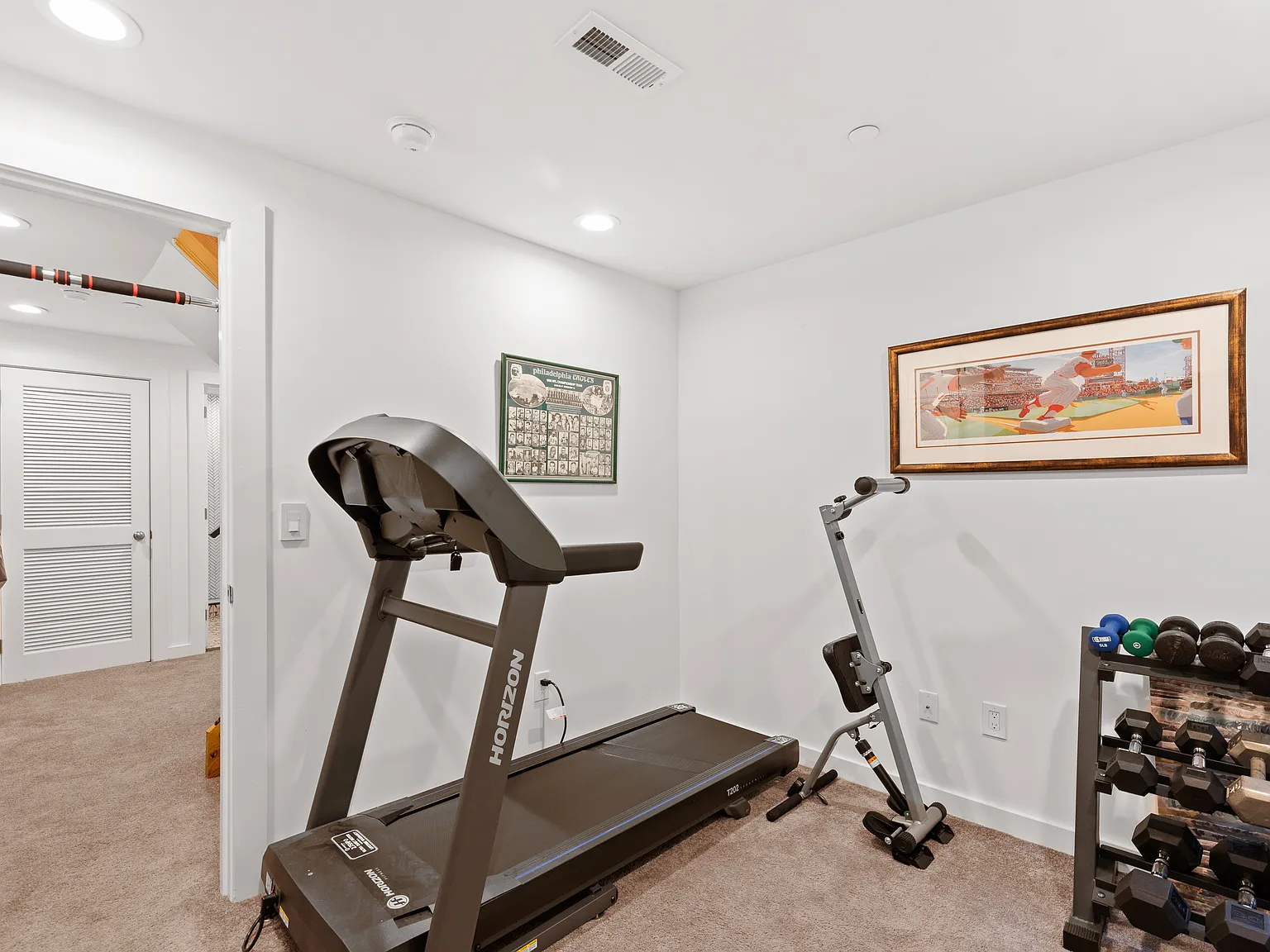 3 bed, 1850 sqft, $2,800 — Photo 3