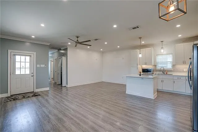 4127 Thalia St — Photo 20
