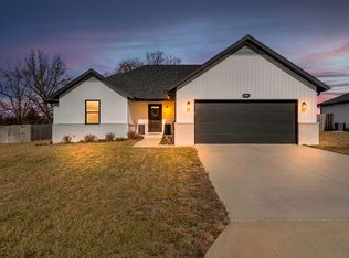 561 Fox Creek Road, Rogersville, MO 65742