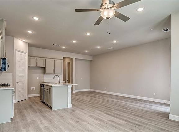 5th image of 4713 Corriente Vista Ln