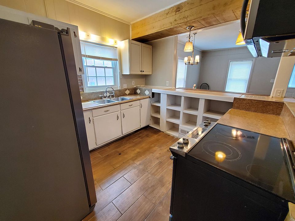 533 Broadway St, Newry, SC 29672 Zillow