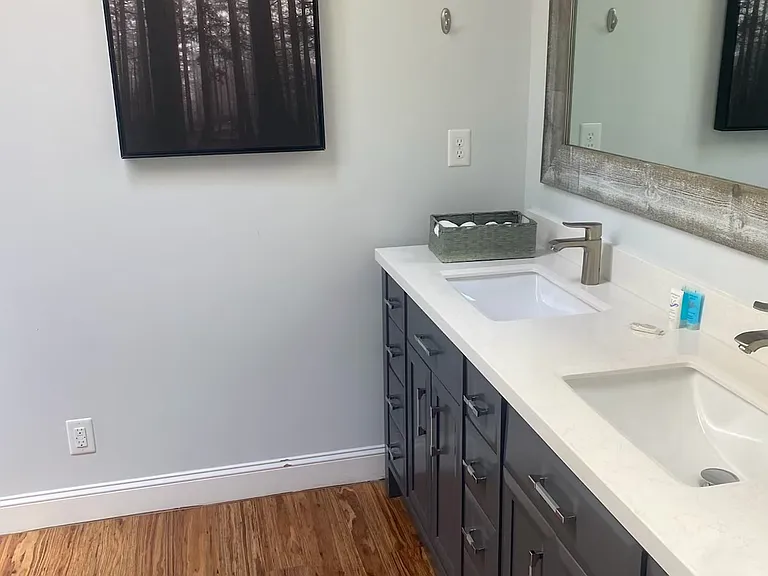 204 Castaway Trl — Photo 12