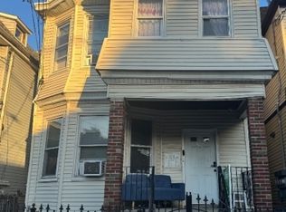 110 Lincoln Ave, Newark, NJ 07104