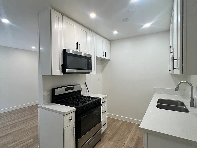 10761 Palma Vista Ave #2 — Photo 5