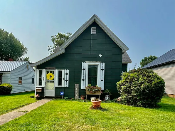 810 E 29th St, Marion, IN 46953