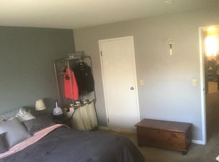 2256 Abbeywood Dr APT F, Lisle, IL 60532