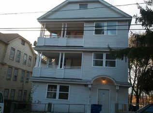 241 Lincoln St APT 3, Waterbury, CT 06710