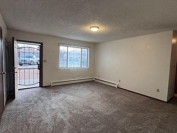 4th image of 3222 Chipeta Ct APT 1