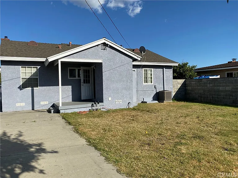 1775 Bonnie Brae St — Photo 14