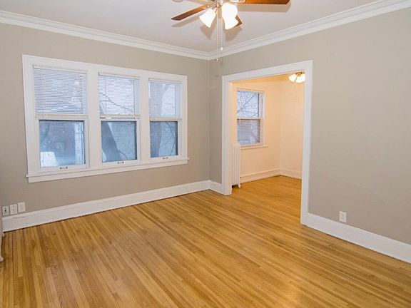 5th image of 2432 1st Ave S APT 106