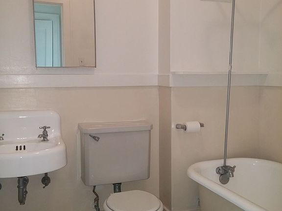 5th image of 740 S Higgins Ave APT 3