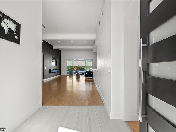5th image of 3080 Viale Marco Polo