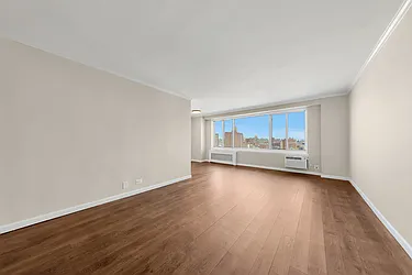 400 Central Park West 19G image 3 of 18