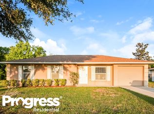 410 Park Glen Dr, Tavares, FL 32778