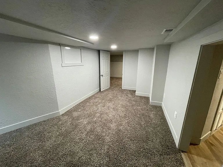 2793 S 9000 W — Photo 22