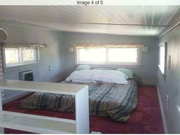Large Bedroom