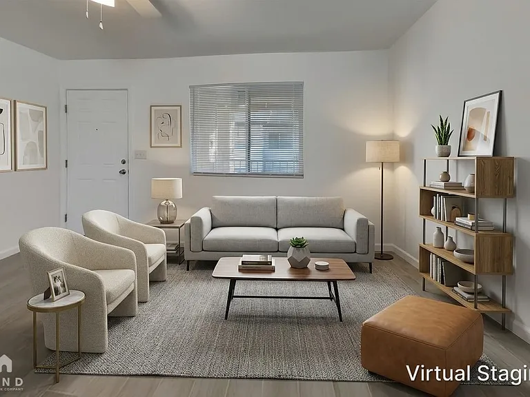 6657 W Ocotillo Rd #202 — Photo 2