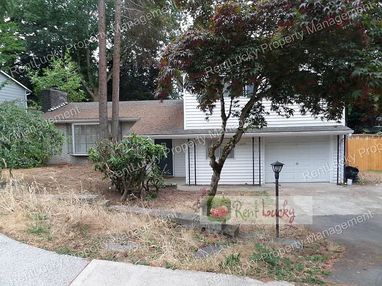 12835 NE 104th St #B — Photo 1