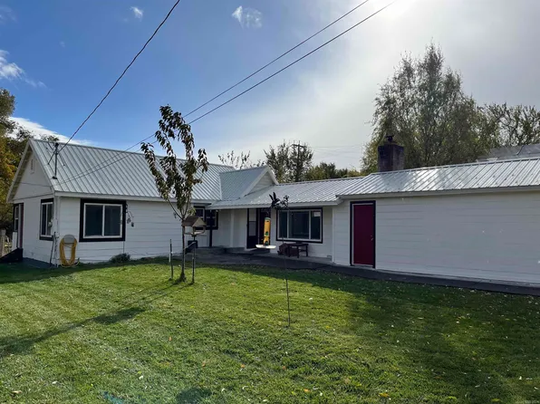 2306 River St, Susanville, CA 96130