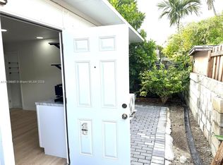 8235 SW 41st Ter #1, Miami, FL 33155