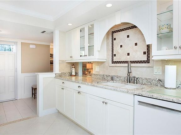 4th image of 221 Palm River BLVD #D101