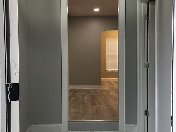 5th image of 245 38th St S
