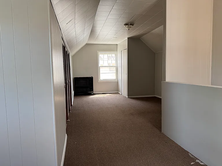 1449 Ferry Ave — Photo 5